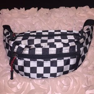 Steve Madden – Check Print Nylon Fanny Pack